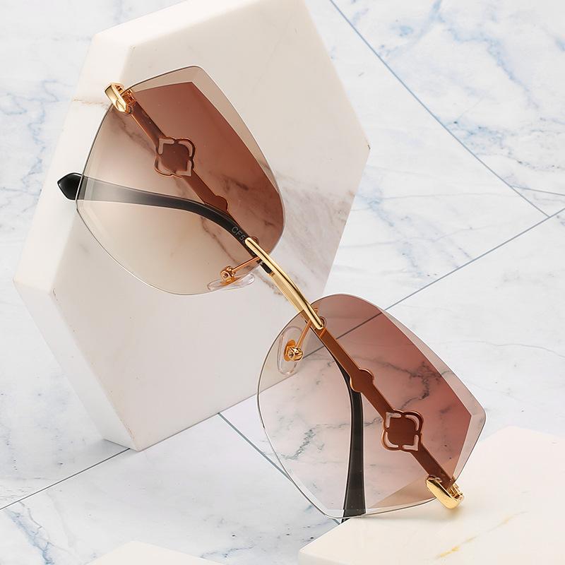 2021 cross border new rimless sunglasses, European and American trends, diamond rimmed glasses, fashion and exquisite trimming Sunglasses